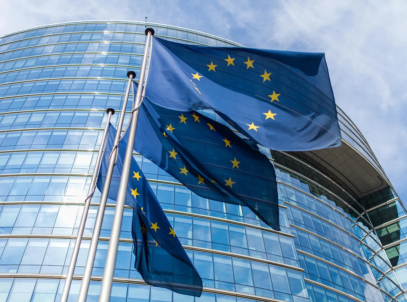 Legal Alert | European Commission authorises increased public funding for strategic technology projects for Europe
